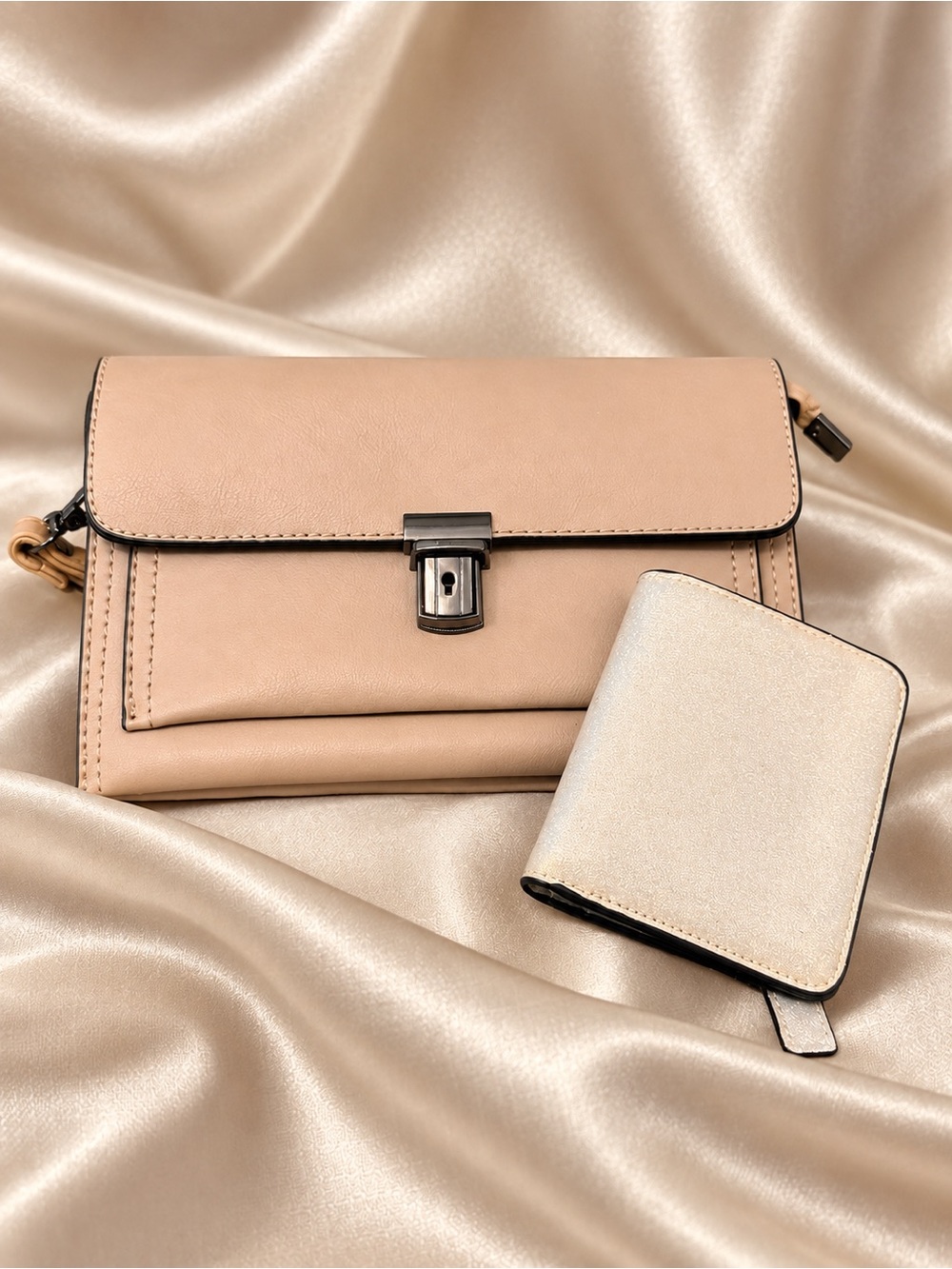 Cream and Silver Evening Accessories Set - Wristlet and Wallet